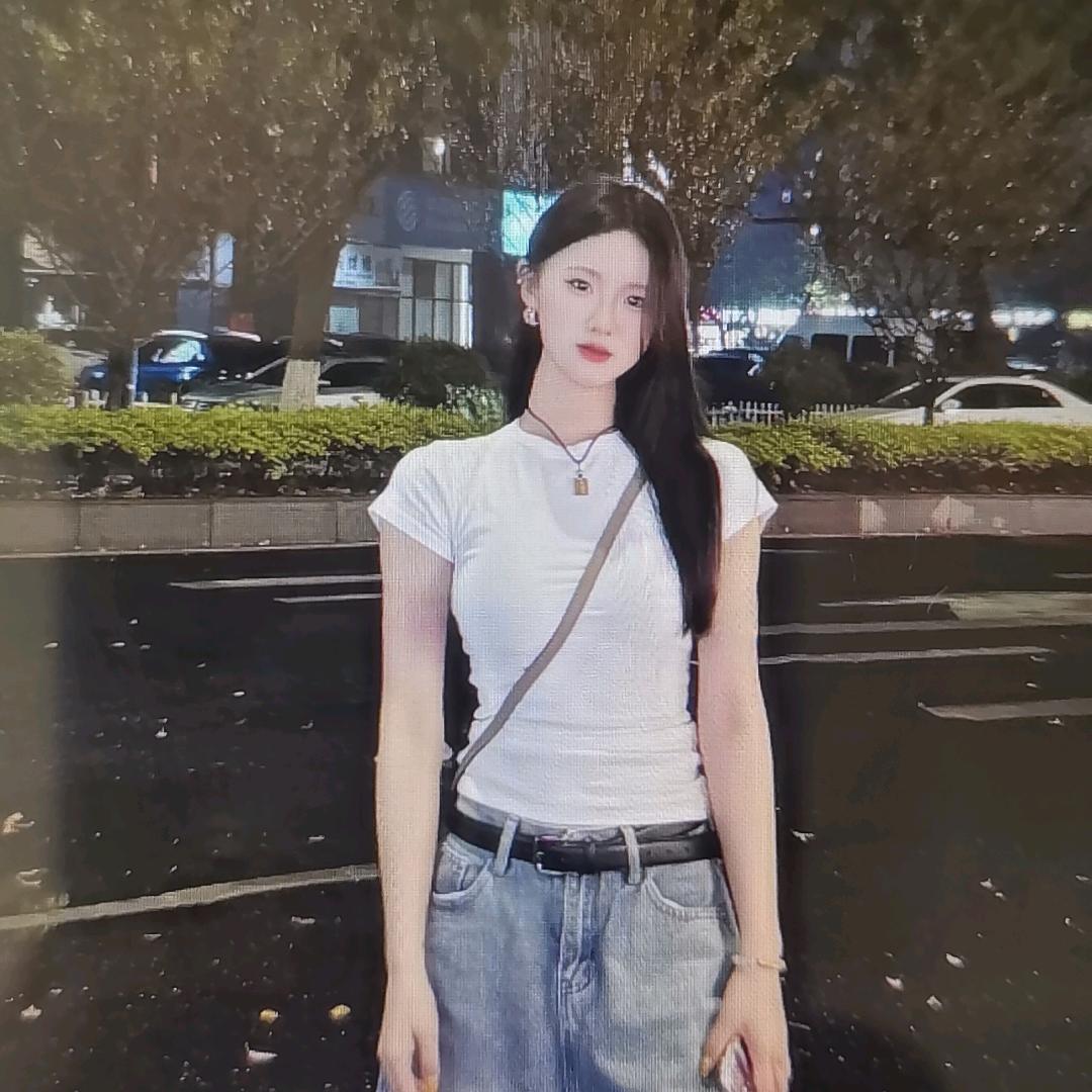 洛阳卖🍜女孩