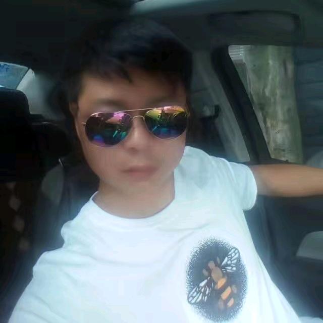 永龙汽修养护中心