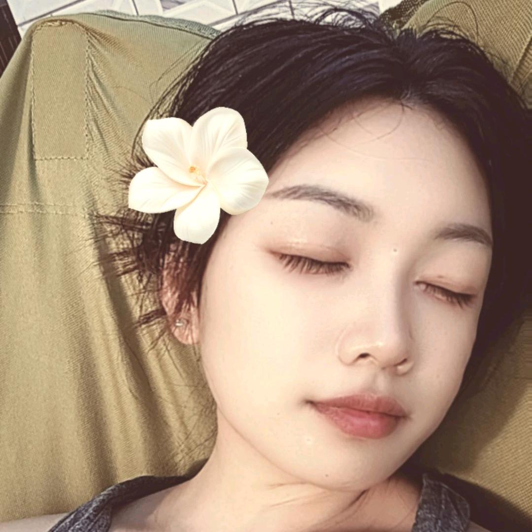 爱做梦的仙女
