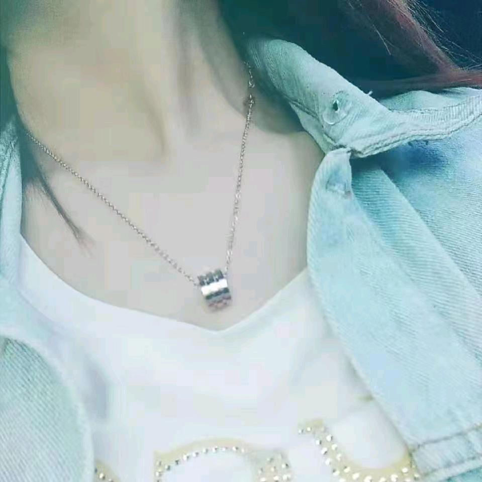 💕          妖  ゛