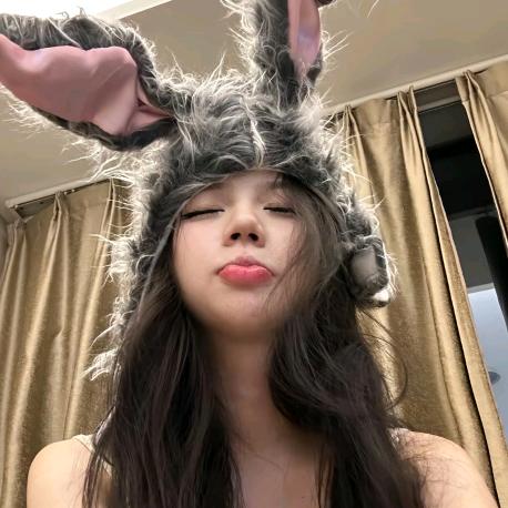 比内裤还贴身的女人