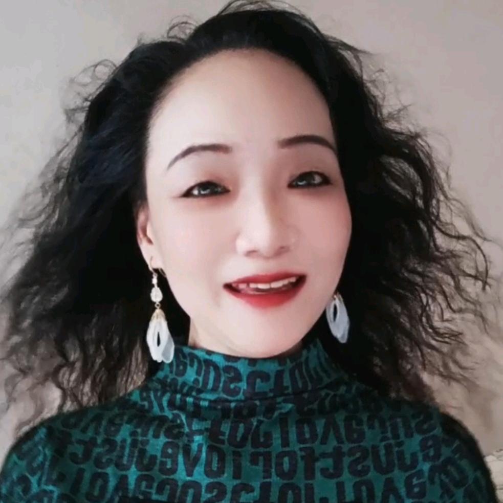 万人迷〈甜甜妈咪〉👑🍷🐾🍎