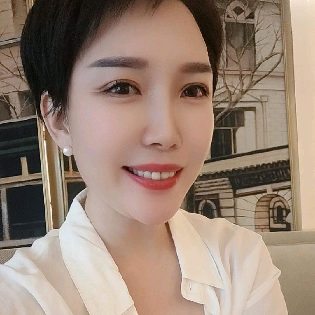 万达自然美李雨桐