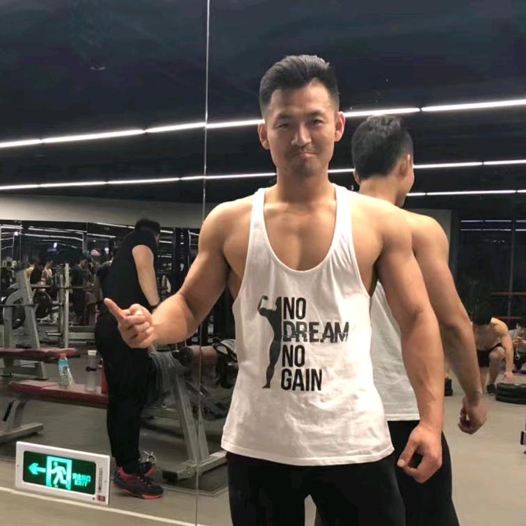 仲昭金Adam