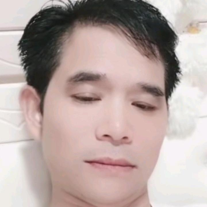 生产花🌹盆五阿哥