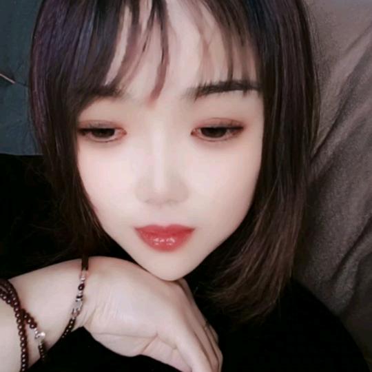 芳芳💋