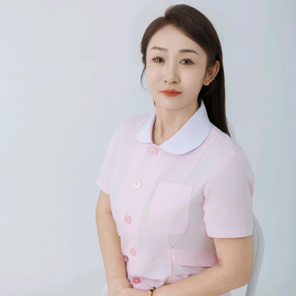 金牌月嫂：许杰