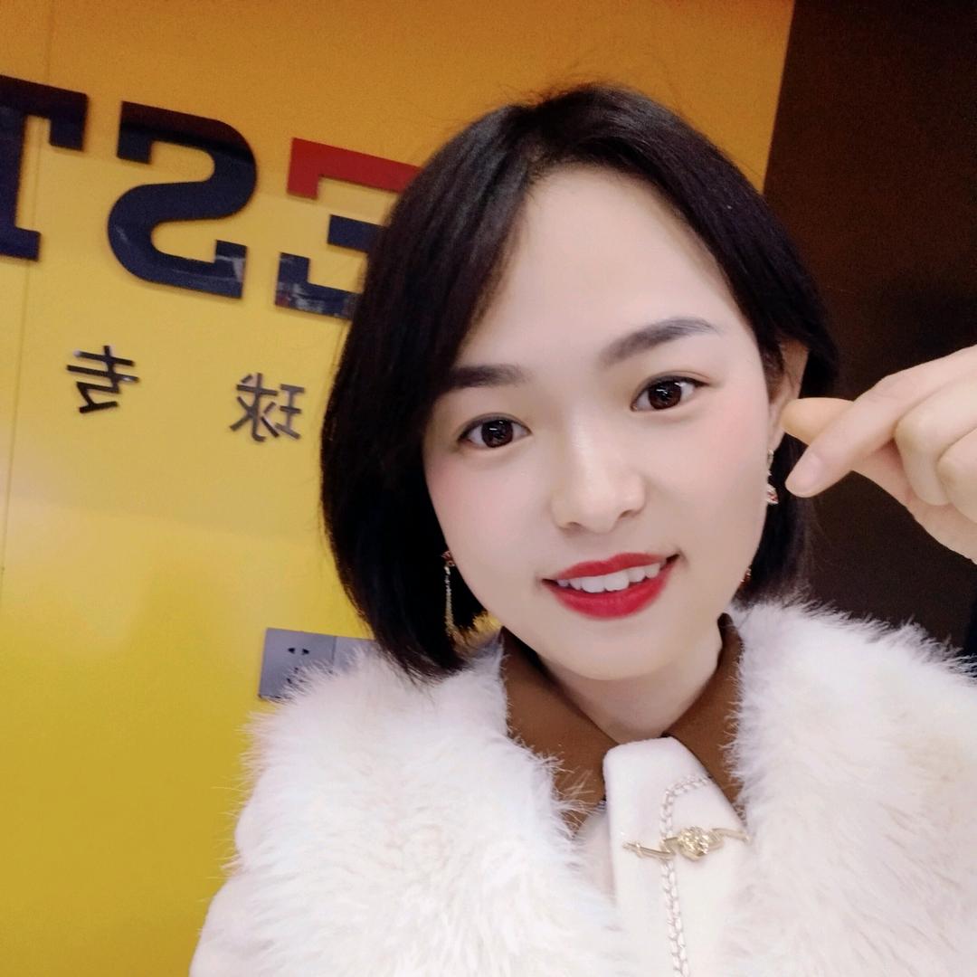 三轮女郎