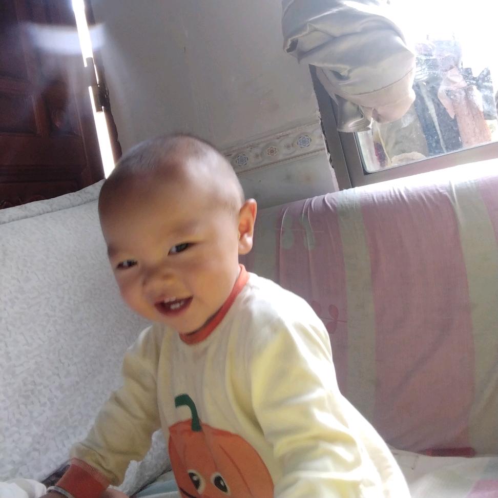 《苦钱养娃
