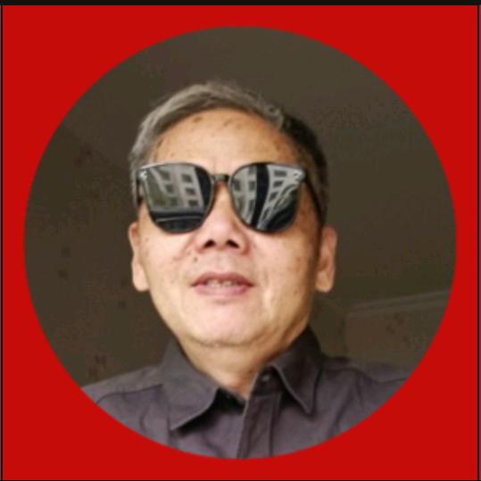 竹山零食茶饮的橱窗