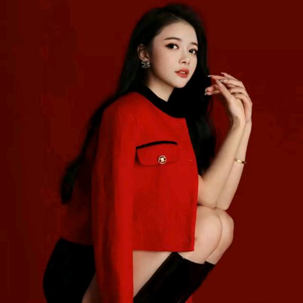 A . 女神