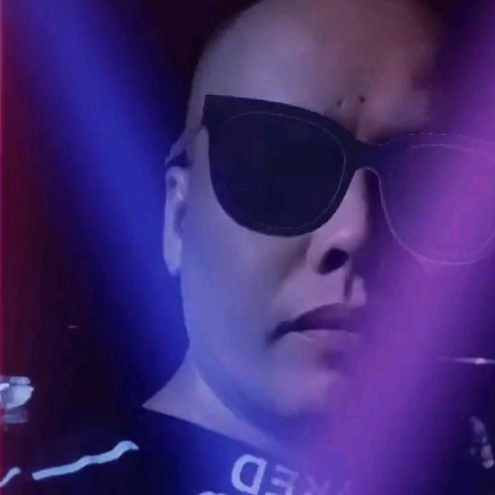 ༺ཌༀཉི德༃ༀད༻
