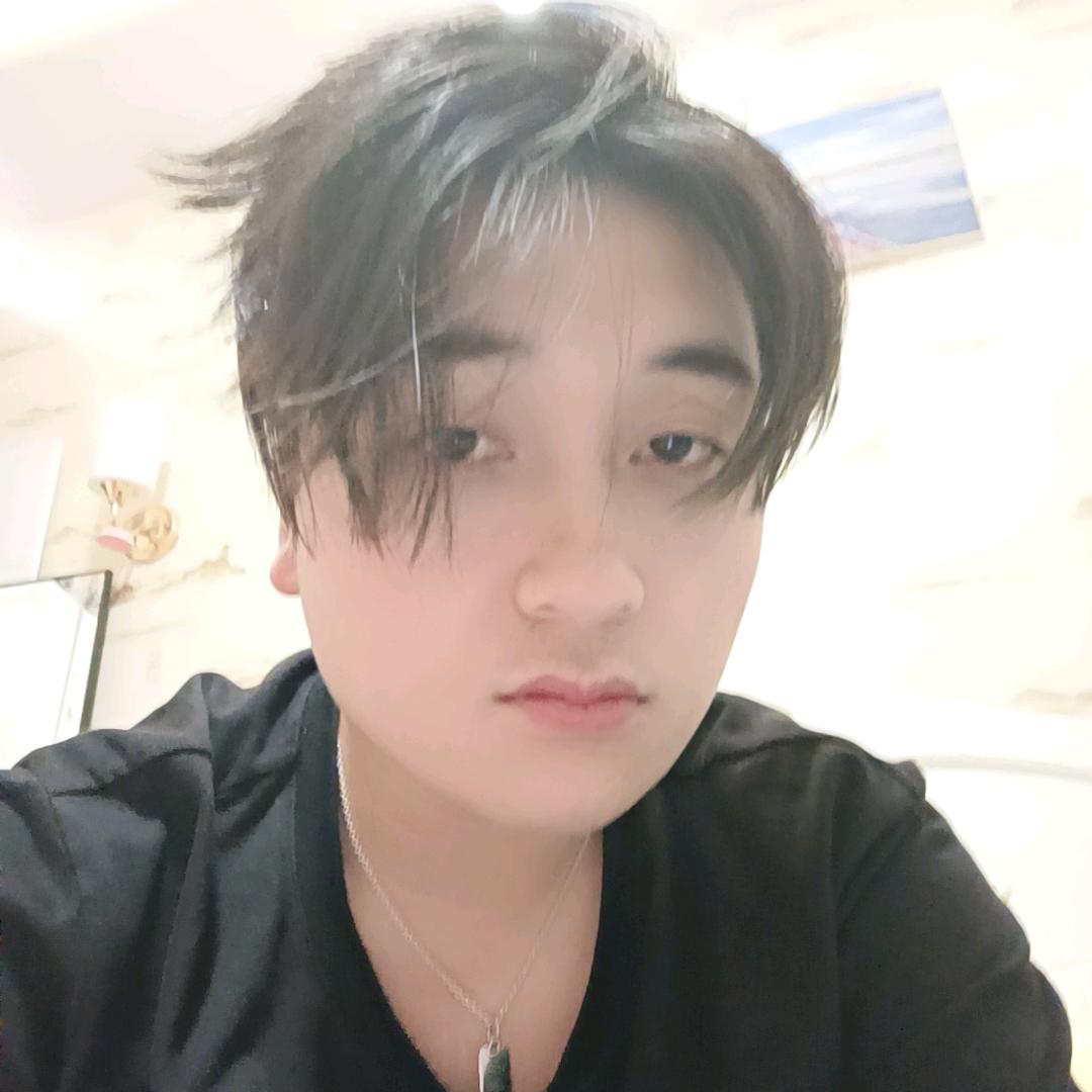 小小罗同学