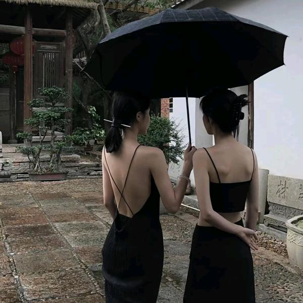 屿你美甲美睫定妆招学员