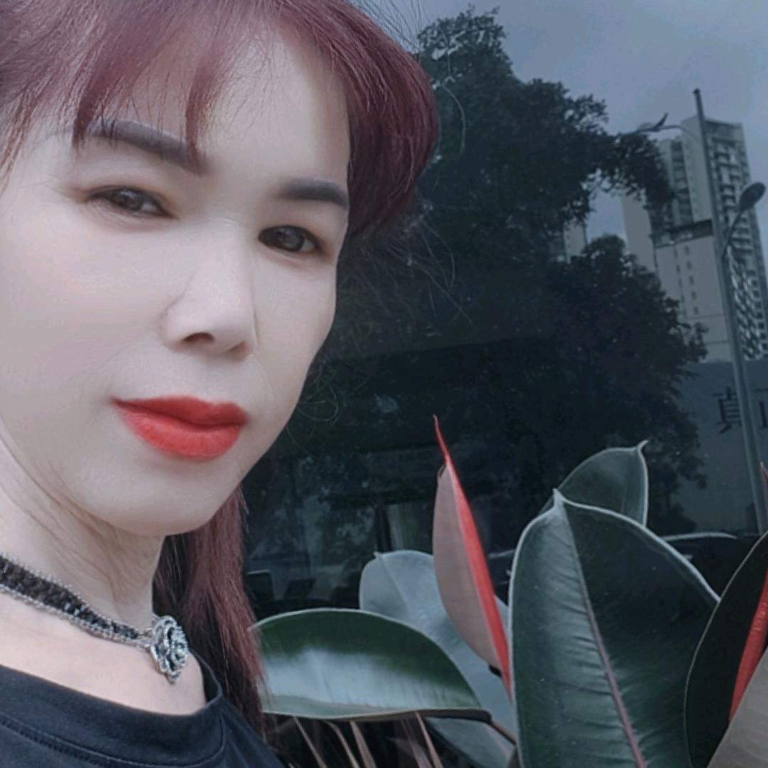 蓝姐爱唱歌  ，不定时开播💖你