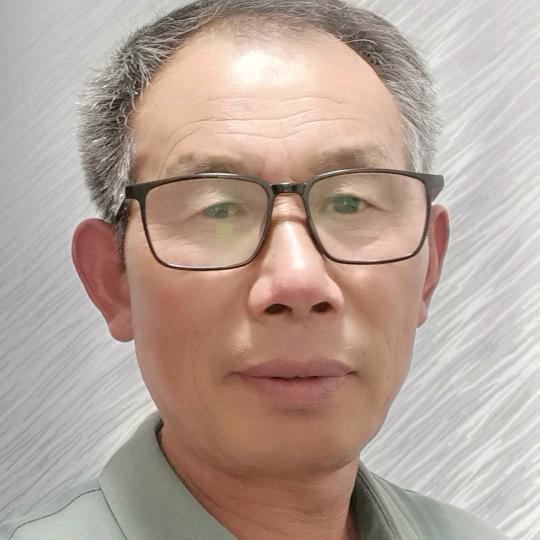 老渔民.