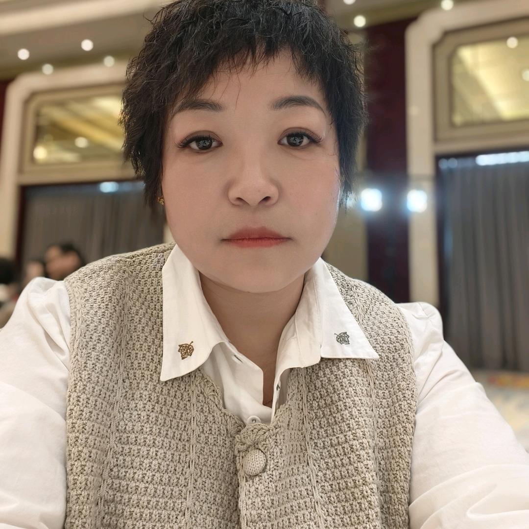 琳娜明辉妈妈
