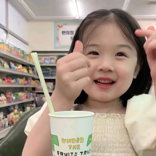 ૮(˶ᵔ ᵕ ᵔ˶)ა