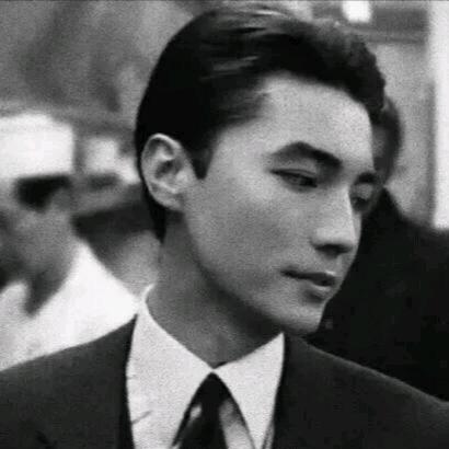 曲忧伤