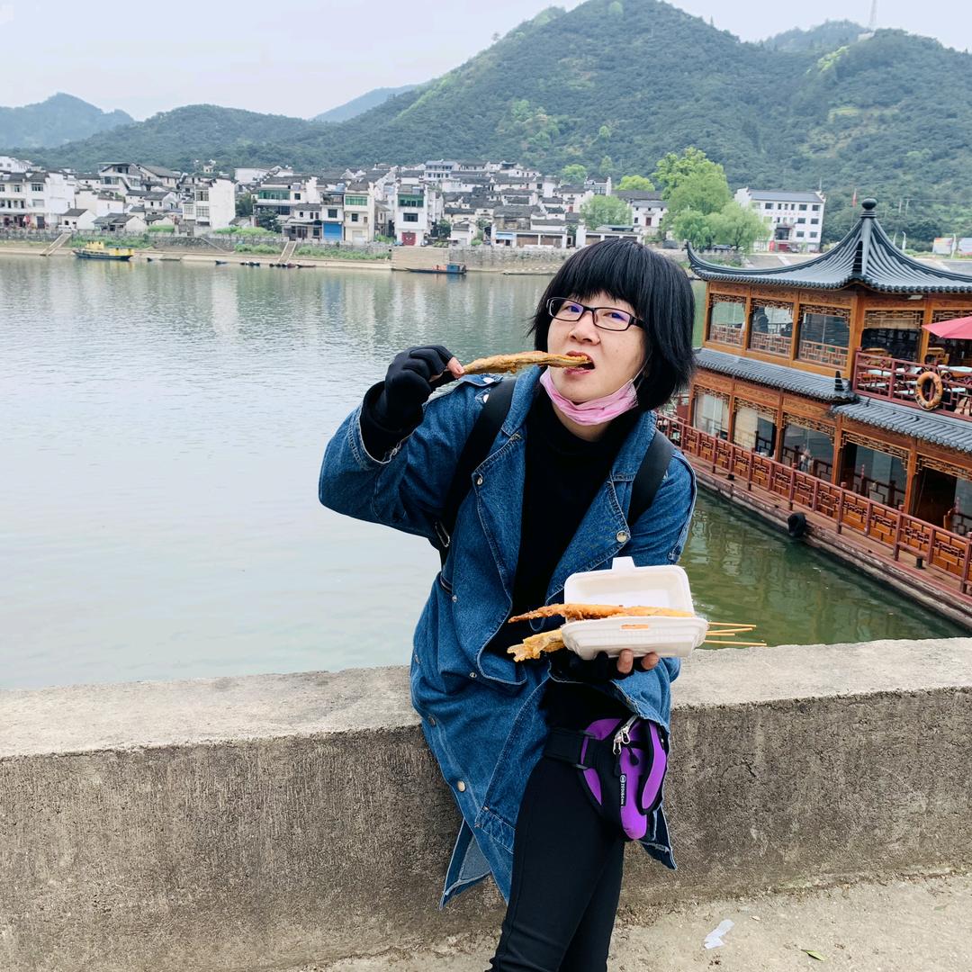 吴穹