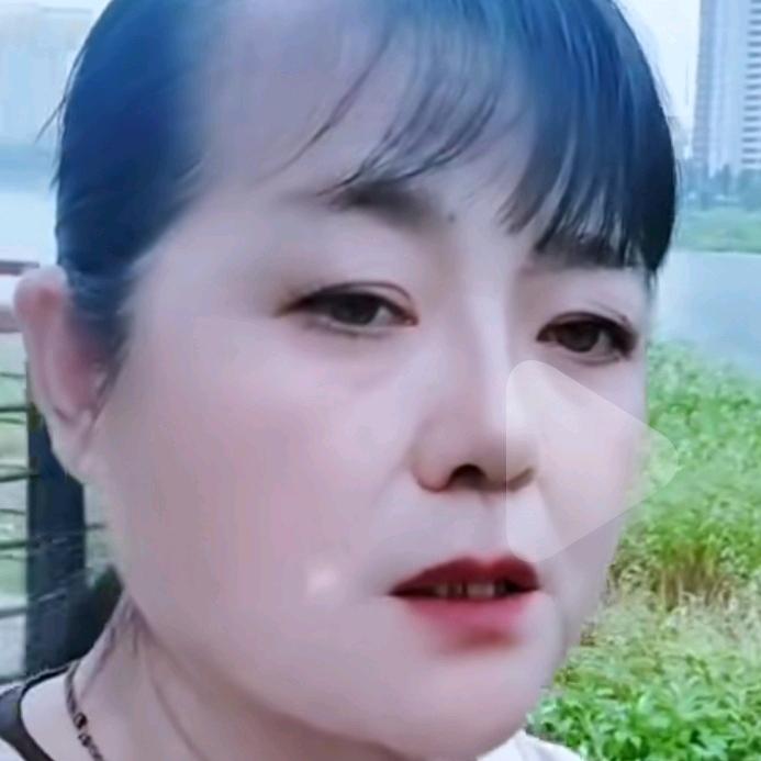 张玉兰