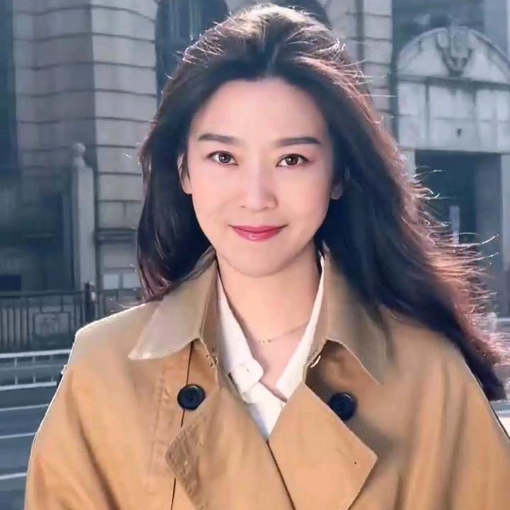 轻轻细语