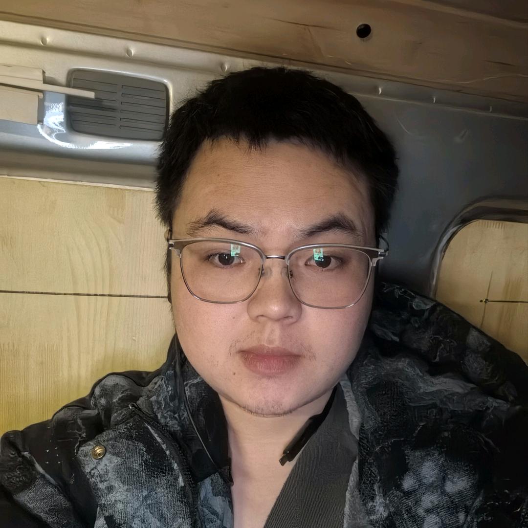 闯进鱼舍（出租鱼缸筒灯）