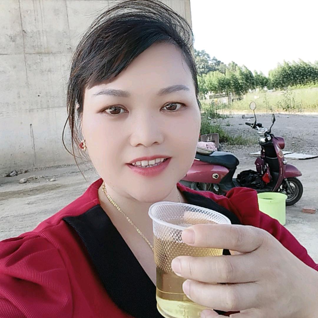 九妹开心果
