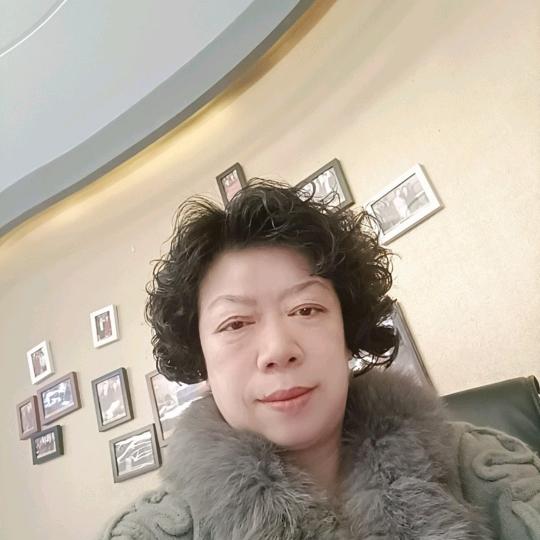 珠宝玉
