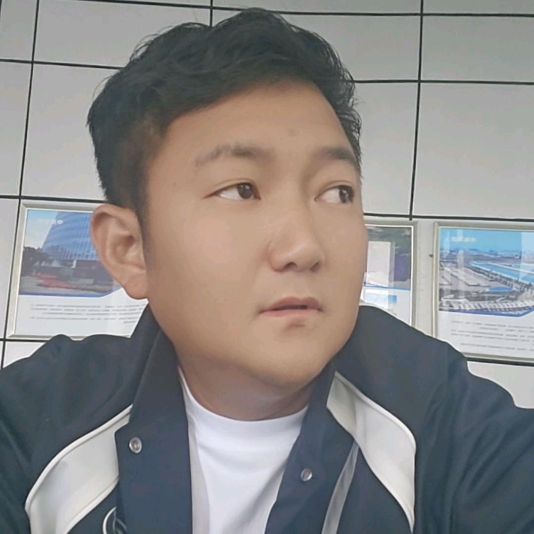 新     洋