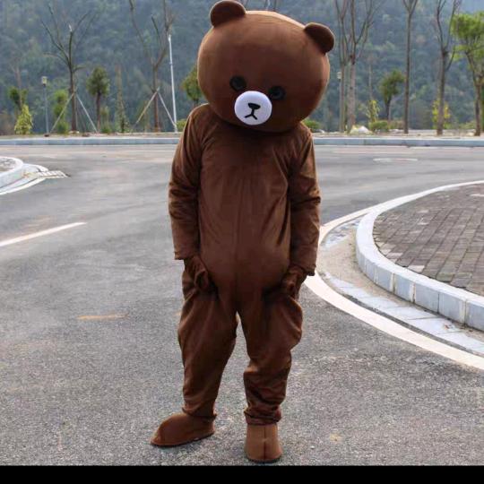 鲜鲜忧郁熊