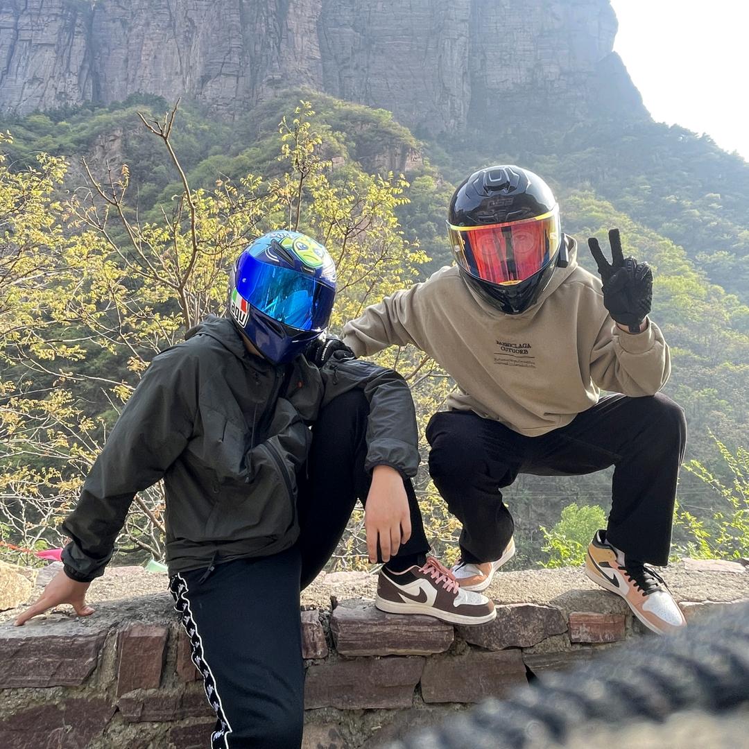 鼻嘎粘牙（小孟）