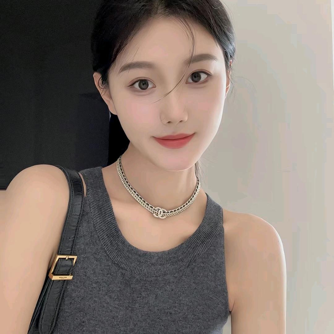 王吖吖
