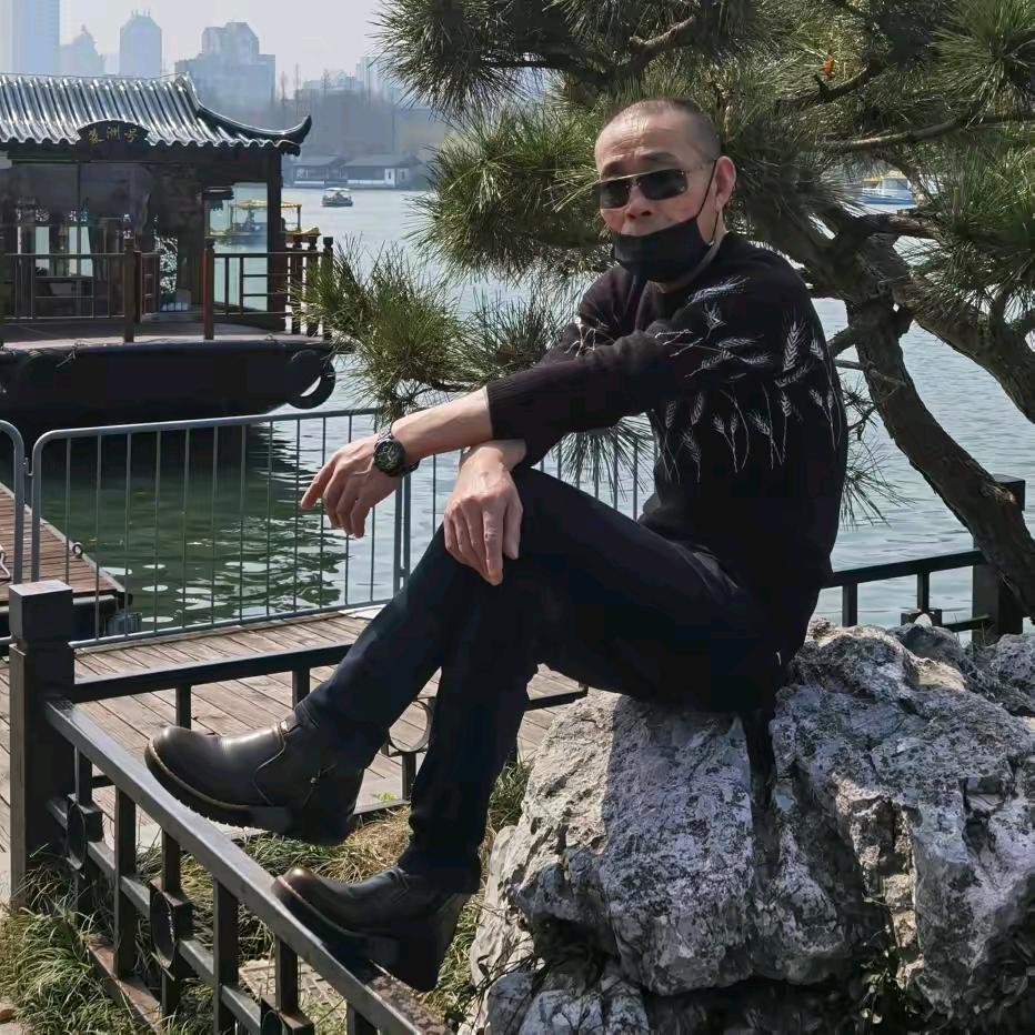 孤独的虎