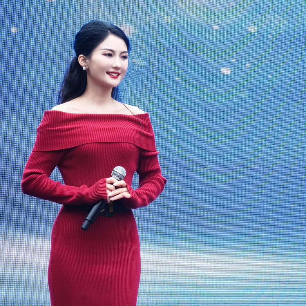 诗露🎤