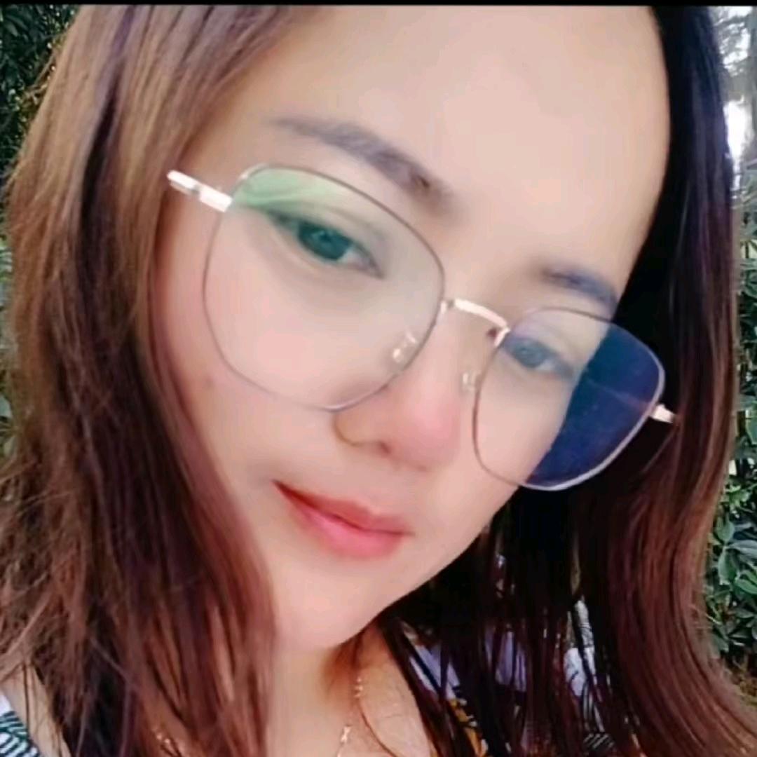 小花花🌸
