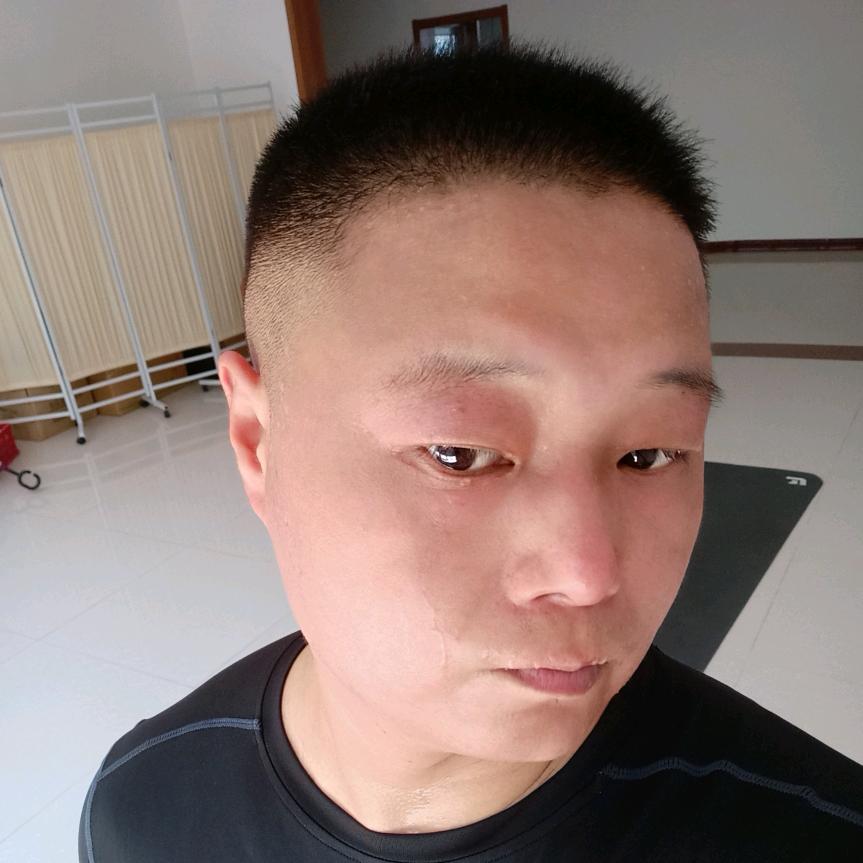 老王刷鞋