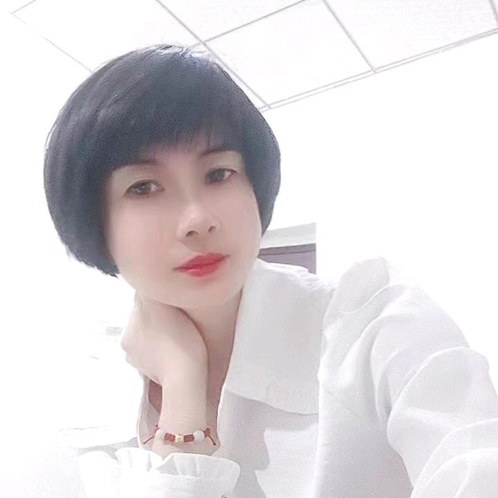 𝒳静静🥂