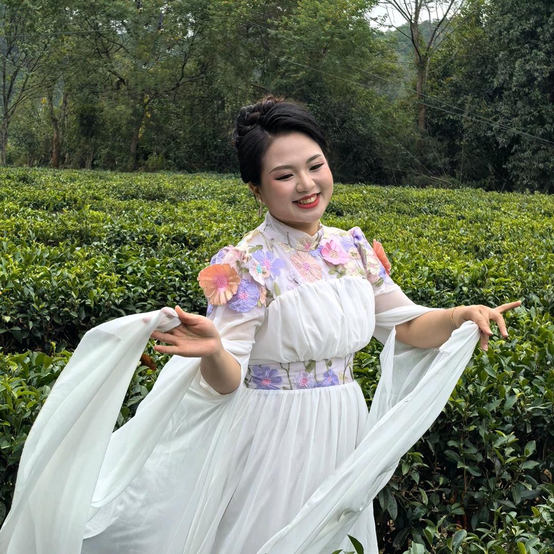 蓝蓝*^_^*蓝老师