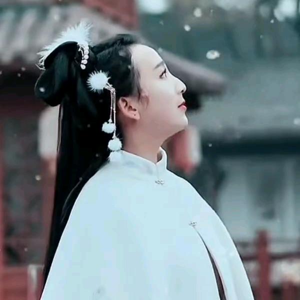君薪