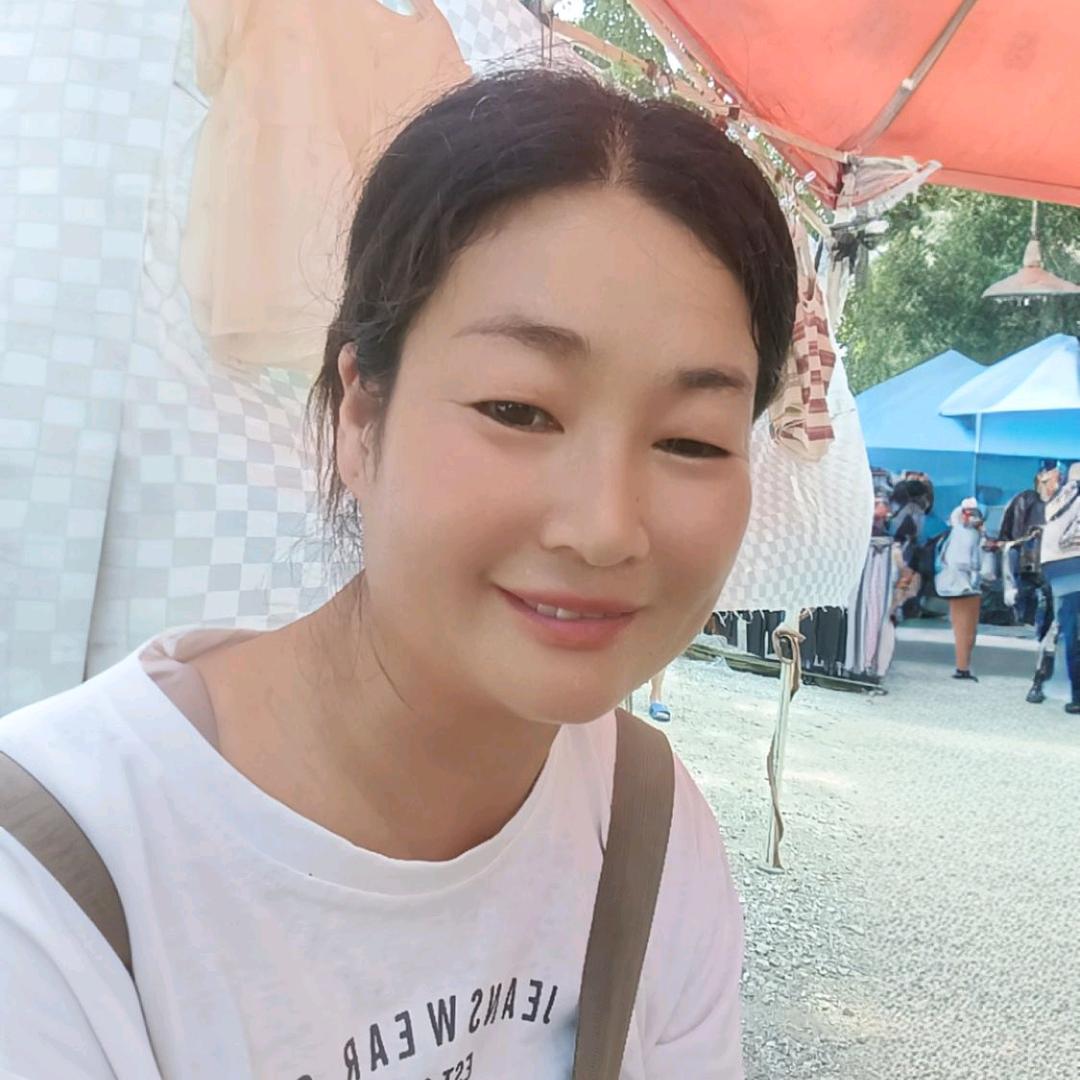 地摊刘姐🎤🍓🍓