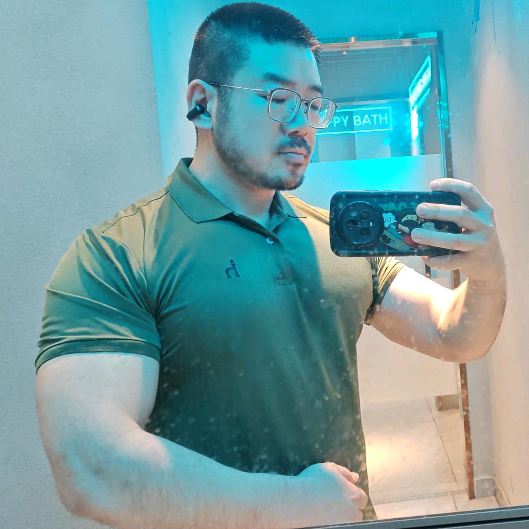 杨阳叔叔