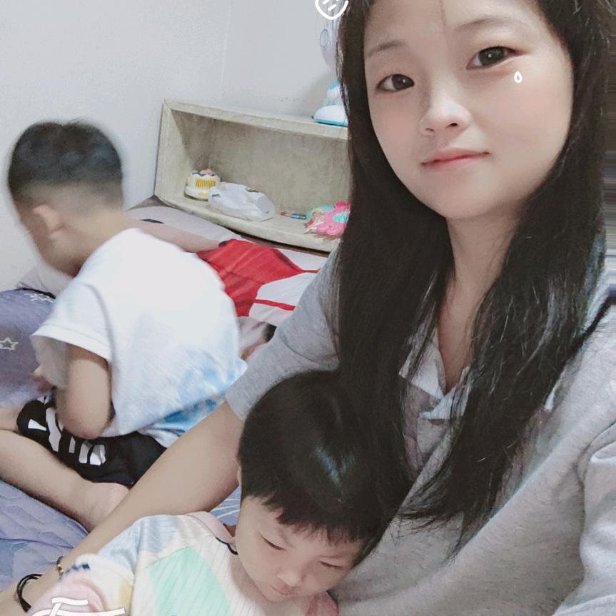 是98年宝妈小申吖