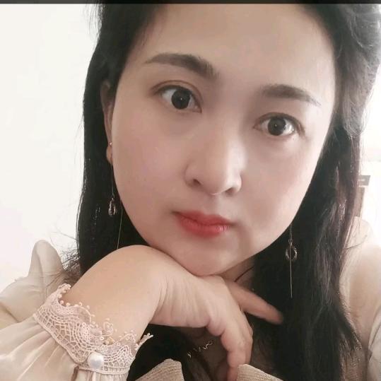 [，秋风落叶，]