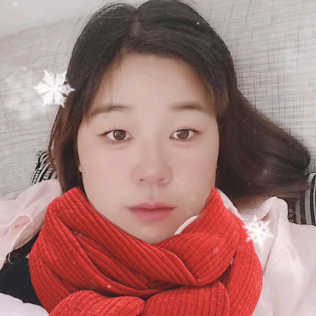 养鸡小妹