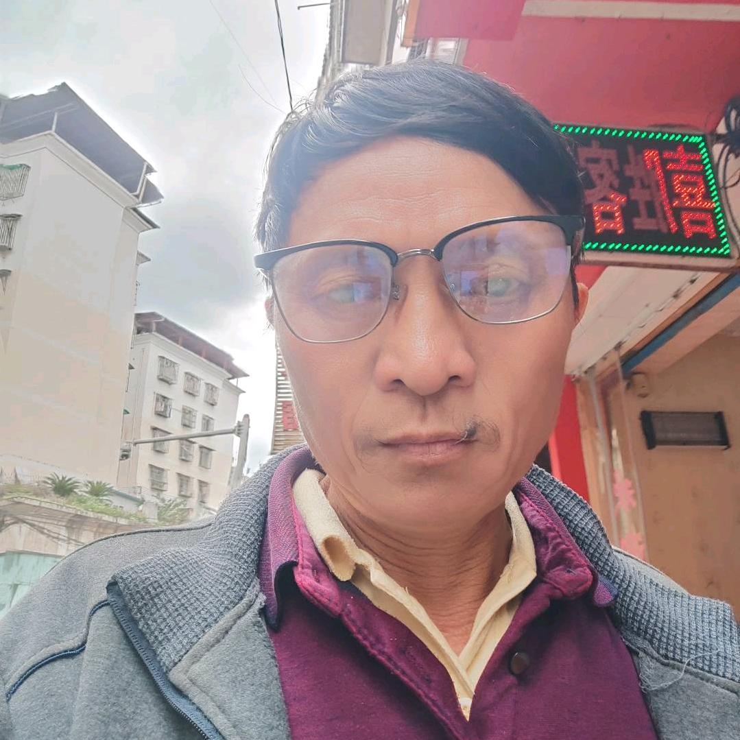 等你爱我？