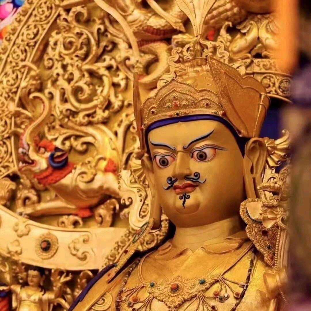 ༼ 阿 🫴🏻དྷཱི  登ba༽🍀