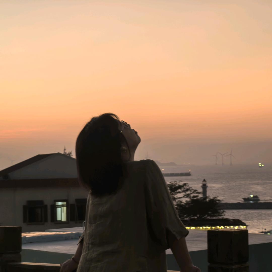 ʟ̆̈ᴜ̆̈ᴄ̆̈ᴋ̆̈ʏ̆̈🧡