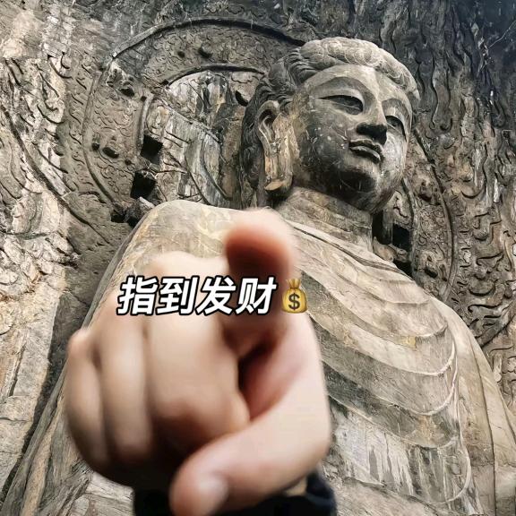 小何逛吃武汉