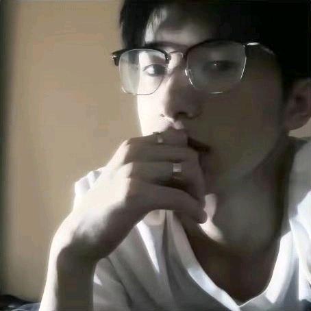 李百一🥤🥤